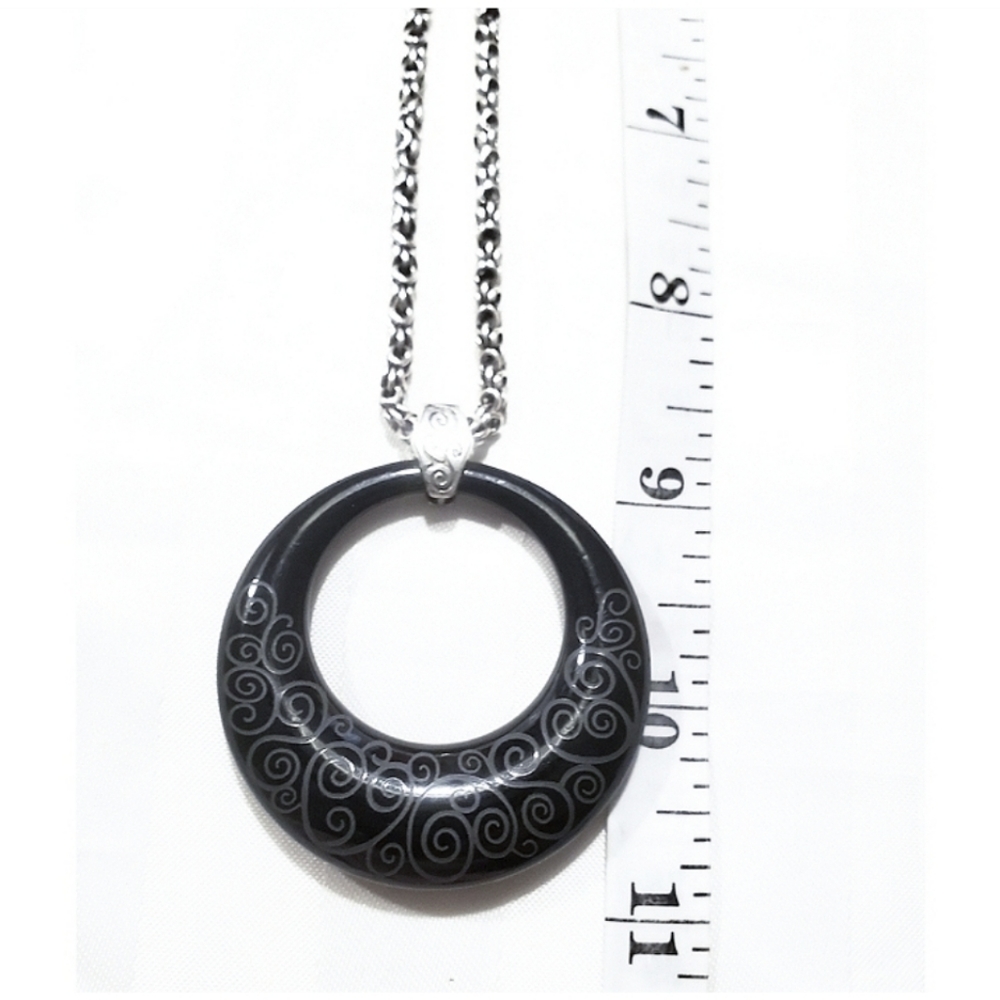 Vintage Brighton Lava Lounge Lucite Black Silver Scroll Design Necklace - Picture 7 of 9